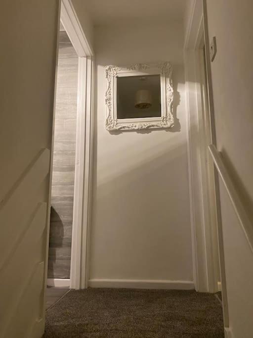 Cosy 1 Bed Home @สตีเวนิจ ภายนอก รูปภาพ